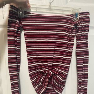 Hollister top off the shoulder